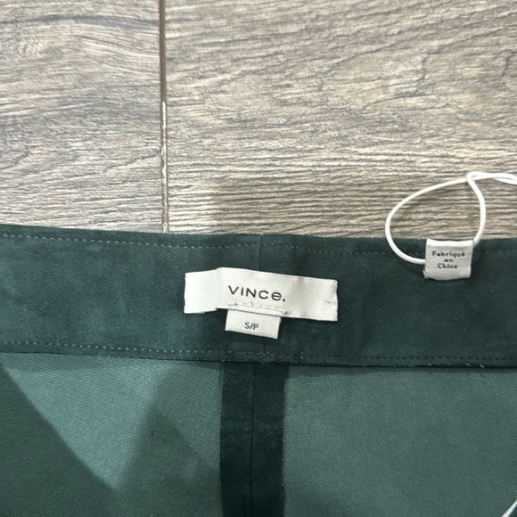 NEW • VINCE • Women’s Stretch Suede Split-Hem Crop Pant Dark Green Lamb Leather - Picture 5 of 7